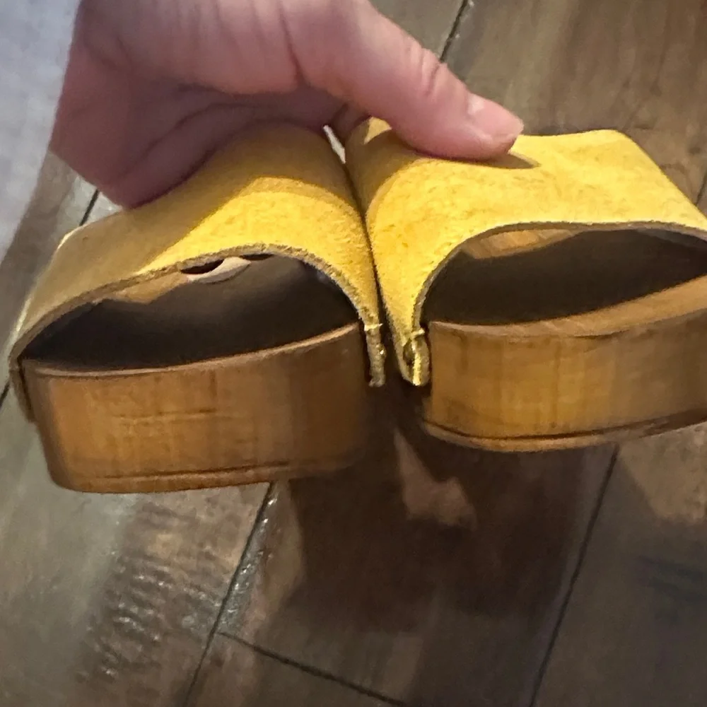 Crown Vintage muted Mustard Suede Slide Clogs-Made in Italy-NWOT - Picture 9 of 15